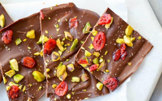 Pistachio and Cranberry Bark